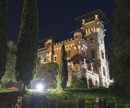 Charming Front Apartman