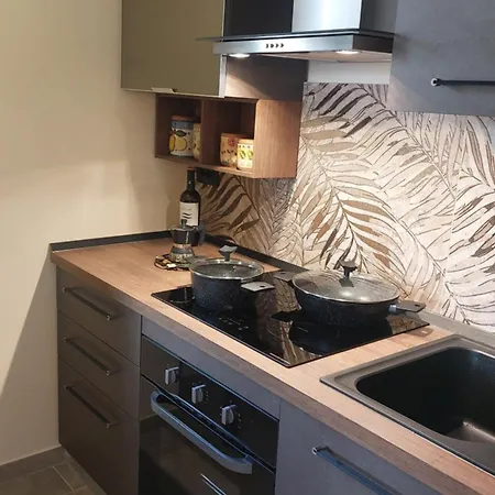 Apartment Charming Front *